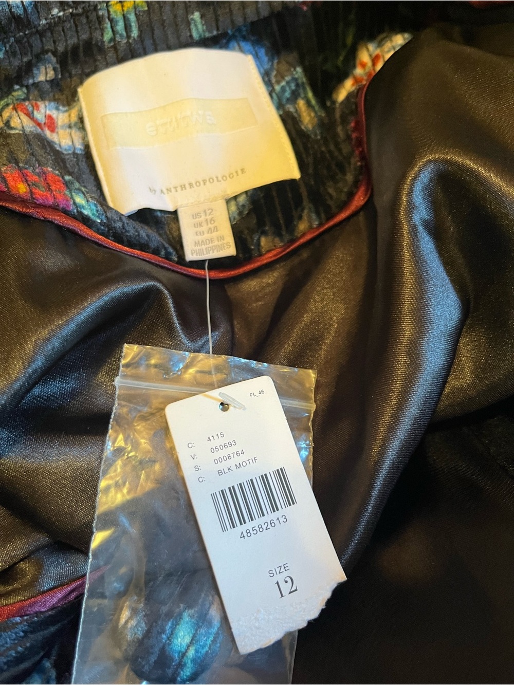 NWT Anthropologie size 12 velvet blazer in black floral pattern - Picture 8 of 12